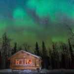 Bella Luna Blockhütte Wildnis mit Nordlichter Fotoreisen Glanzmann Tours